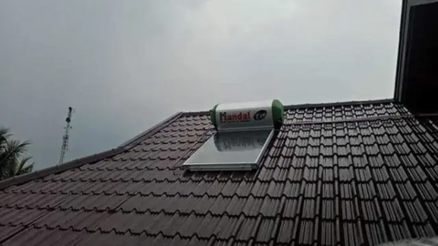 Solar Water Heater