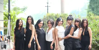 Penyanyi cantik Bunga Citra Lestari tengah dalam proses pembuatan video klip ‘Mungkin Suatu Hari’. Ia pun menggaet para sahabatnya untuk menjadi model video klip di lagu yang bernuansa jazz tersebut. (Andy Masela/Bintang.com)