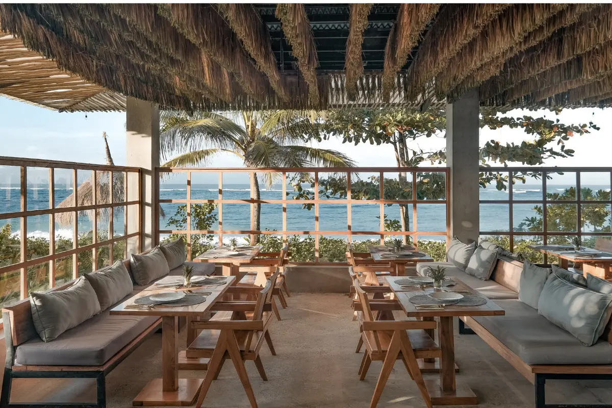 Bayside Restaurant & Bar Amber Lombok Beach Resort