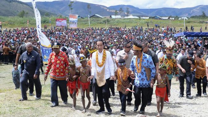 Jokowi berkunjung ke Kabupaten Pegunungan Arfak, Provinsi Papua Barat (Foto: BPMI)