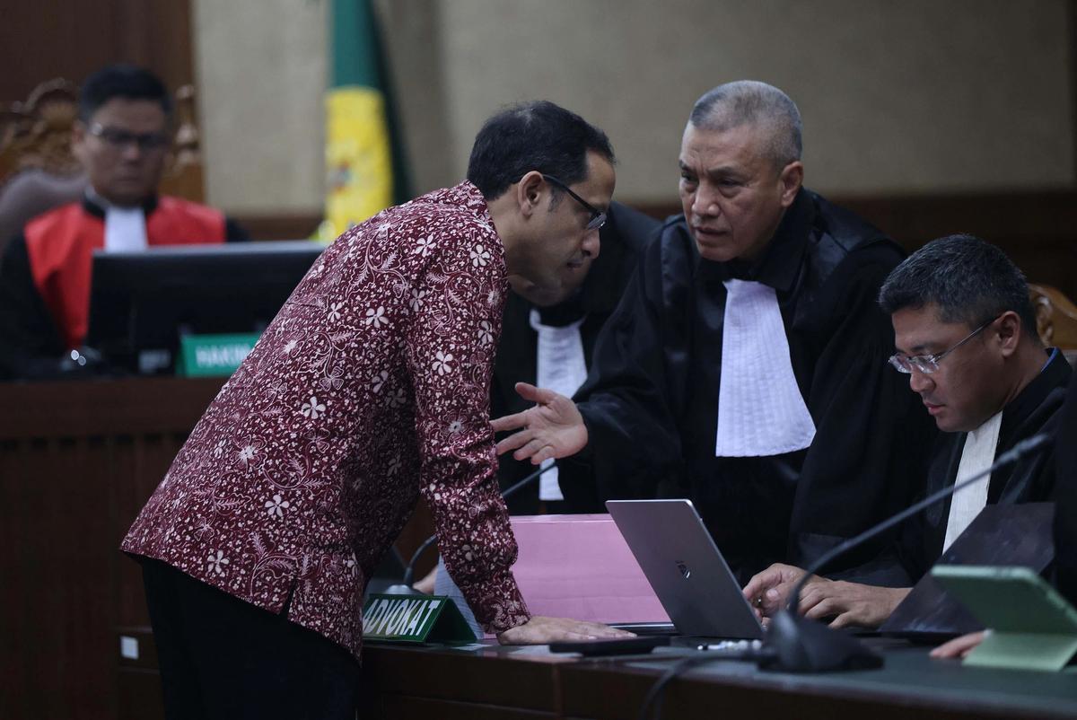 FOTO: Nadiem Makarim Dituntut 18 Tahun Penjara dalam Kasus Chromebook