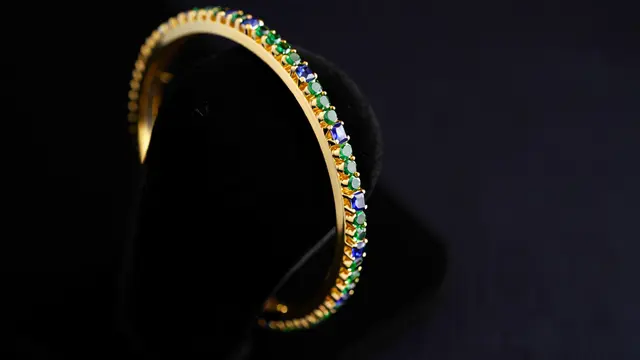 Model Gelang Emas Bangle Mewah