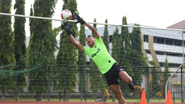 Persita Tangerang melepas Yogi Triana.