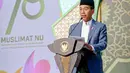 "Atas nama masyarakat bangsa dan negara saya mengucapkan terima kasih yang sebesar-besarnya kepada Muslimat NU yang selalu menjaga NKRI, merawat Pancasila yang selalu merawat persatuan, kerukunan untuk Indonesia maju," ujar dia. (Liputan6.com/Faizal Fanani)