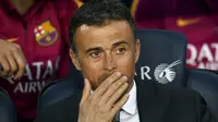 Mimik Luis Enrique dalam laga Barcelona vs Valencia. REUTERS/Albert Gea