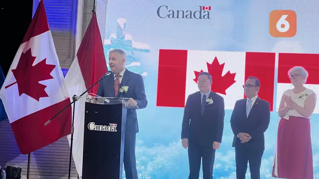 Dubes Jess Dutton dalam Acara Canada Day pada Rabu (18/8/2025) malam di Hotel Fairmont Jakarta. (Liputan6.com/Tanti Yulianingsih)