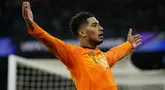 Pemain Real Madrid, Jude Bellingham merayakan gol kemenangan timnya ke gawang Manchester City dalam laga leg 1 babak playoff Liga Champions 2024/2025 di Etihad Stadium, Manchester, Inggris, Rabu (12/02/2025) WIB. (AP Photo/Dave Thompson)