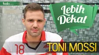 Lebih Dekat: Toni Mossi (Bola.com/Samsul Hadi)