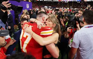Pernikahan Taylor Swift dan Travis Kelce Disebut Bak Dongeng, Bakal Ada Kastel Raksasa?