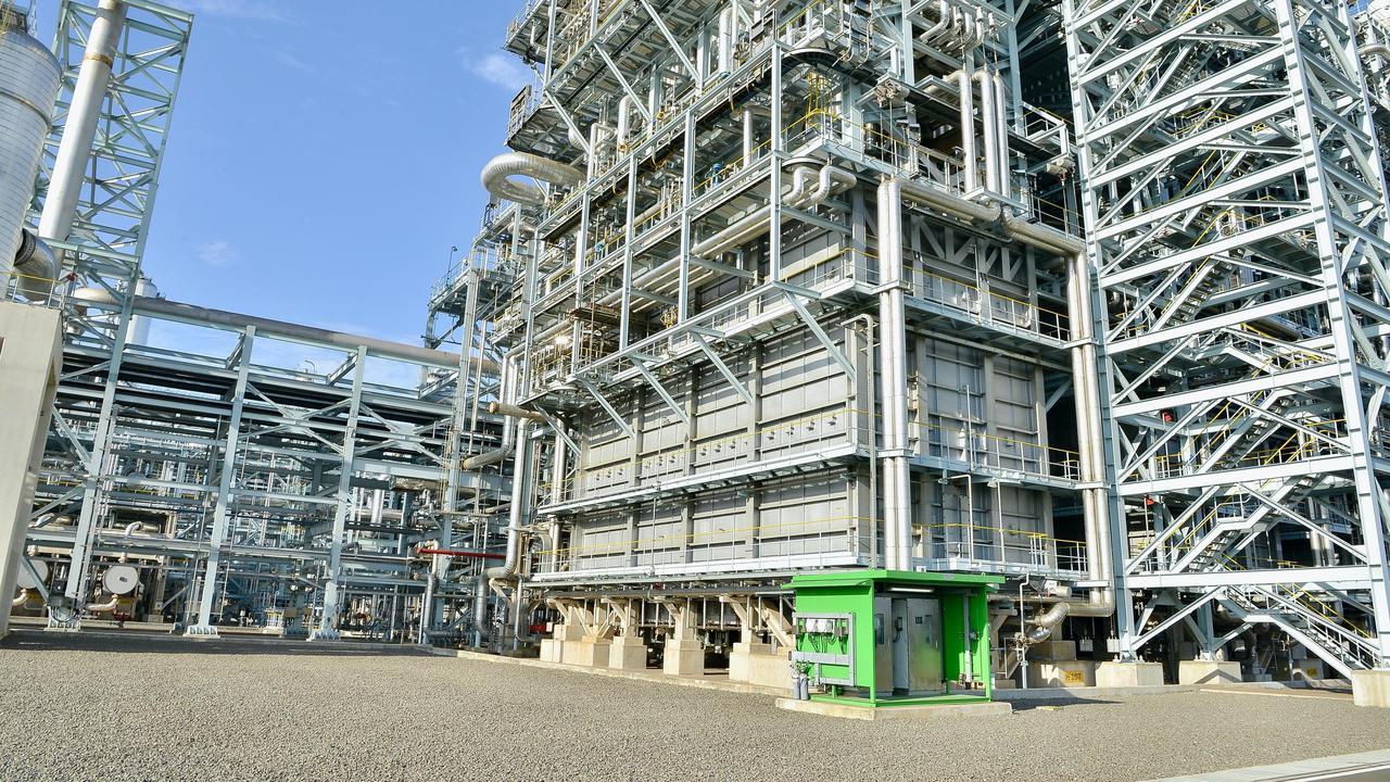 Industri Petrokimia Nafta Crackers terbesar di Asean, yaitu pusat industri petrokimia PT. Lotte Chemical Indonesia