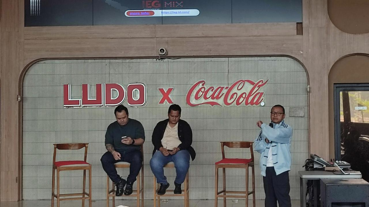 Jelang Musim Kompetisi 2026-2027, IEG Perkuat Edukasi Lisensi Nobar di Bandung
