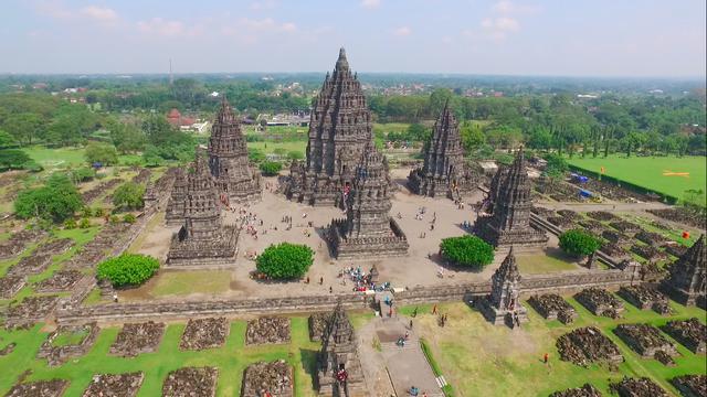 Candi Prambanan