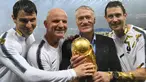 Didier Deschamps sukses membawa Timnas Prancis menjadi juara di Piala Dunia 2018. Deschamps akhirnya kembali membawa Les Blues tampil di final Piala Dunia 2022 usai menumbangkan Maroko. (AFP/Franck Fife)