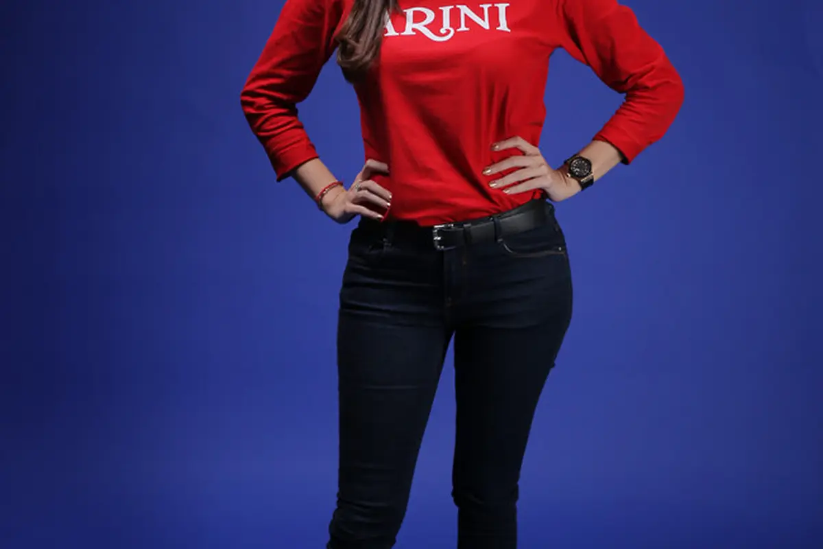 [Bintang] Aura Kasih