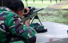 Mengapa Paspampres Latihan Sniper? Ini Rahasia Pengamanan Presiden dari Jarak Jauh!