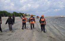 Dua Bocah Hilang Terseret Ombak Saat Bermain Bola di Pantai Kuta