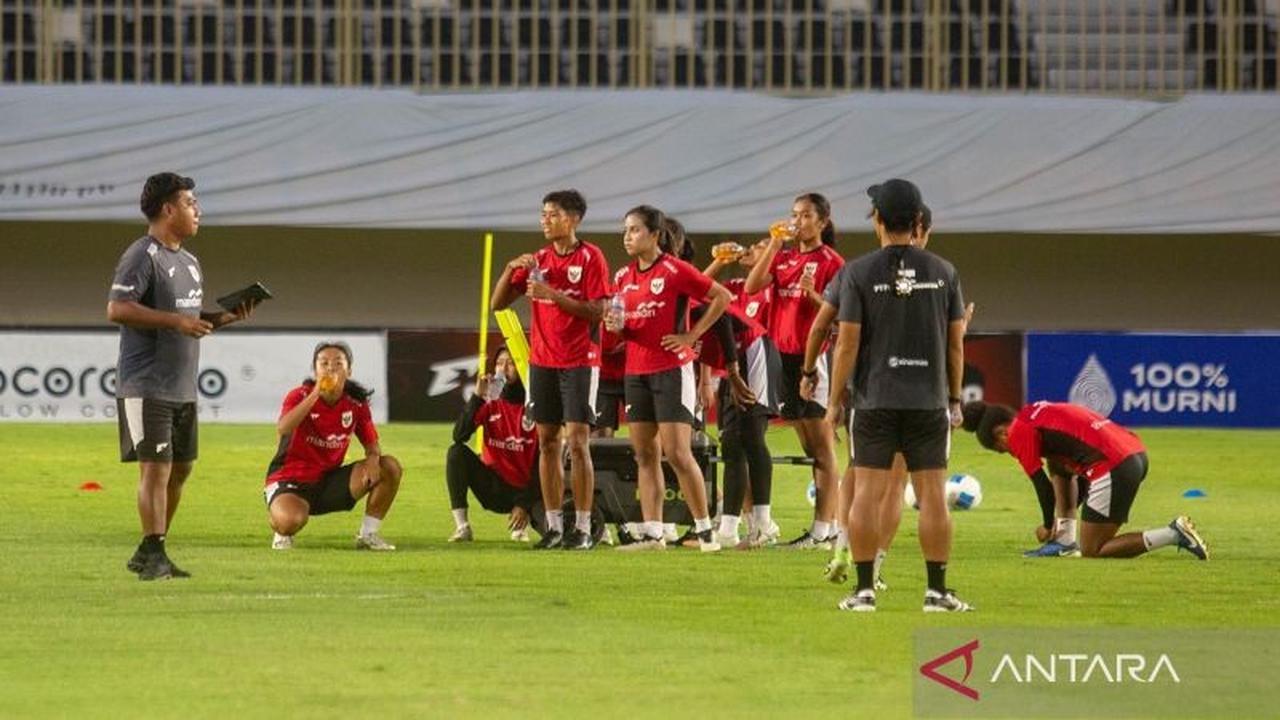 Timnas Putri Indonesia Gasak Nepal 2-1, Modal Berharga Jelang SEA Games 2025