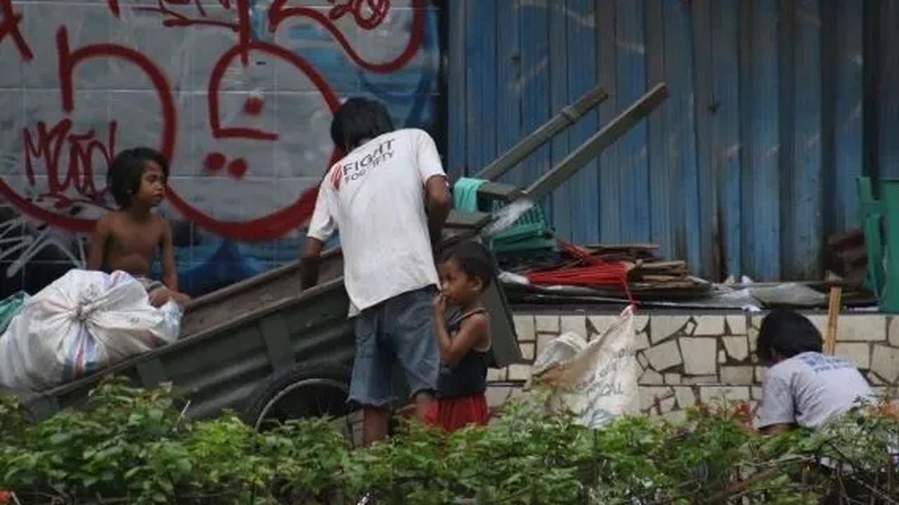 Kepala Satpol PP DKI Jakarta Arifin berharap keberadaan jumlah PPKS seperti gelandangan dan pengemis bisa terus berkurang sampai Idul Fitri. Arifin mengatakan, operasi tersebut berdasarkan Peraturan Daerah (Perda) Nomor 8 Tahun 2007 tentang Ketertiban Umu