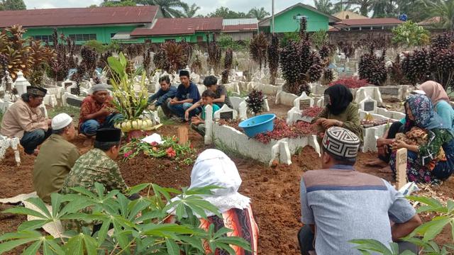 Pemakaman Novi Amelia di Tebing Tinggi