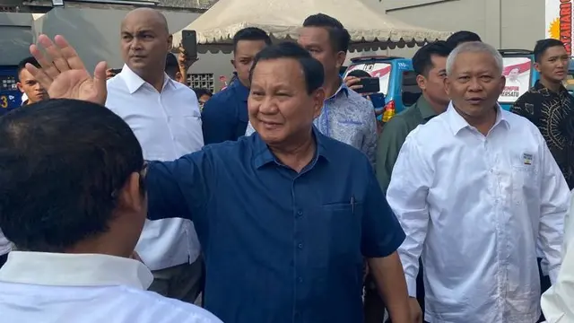 Bakal Capres Prabowo Subianto saat hadir di acara relawan Matahari 08 di Jakarta Selatan, Minggu (15/10/2023). (Liputan6.com/Ady Anugrahadi)