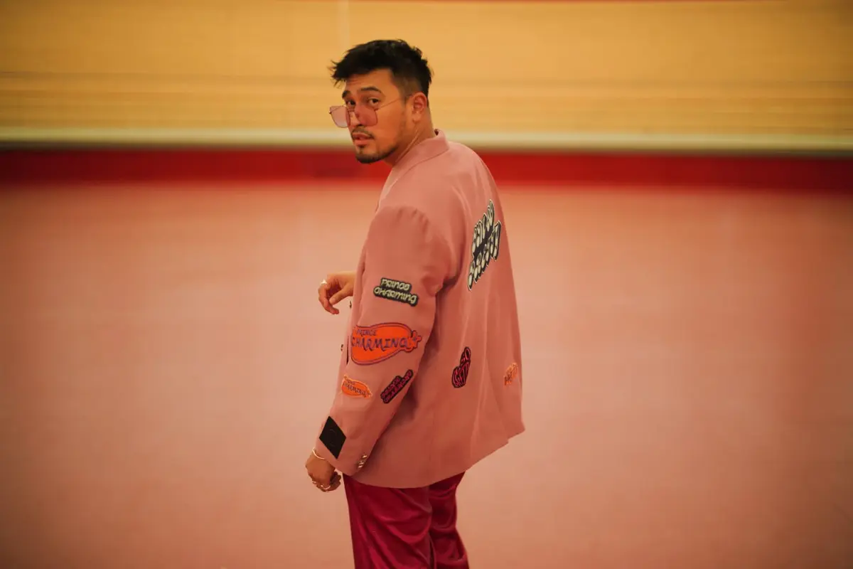 Adrian Khalif merilis single I'm So Pretty