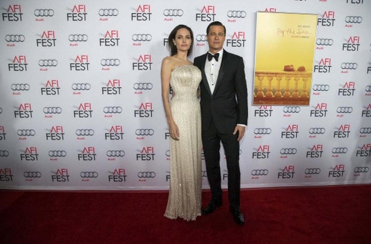 Kemesraan Angelina Jolie dan Brad Pitt hadiri AFI FEST 2015