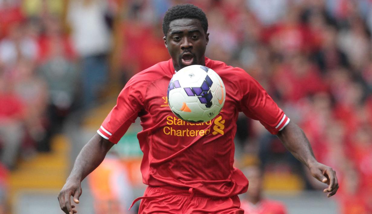 Kolo Toure. Bek asal Pantai Gading ini adalah pemain Afrika yang terlama bermain di Premier League selama 14 musim dengan memperkuat 3 tim, Arsenal, Manchester City, dan Liverpool mulai 2002/2003 hingga 2015/2016. Total bermain dalam 353 laga, mencetak 12 gol dan 10 assist. (AFP/Lindsey Parnaby)