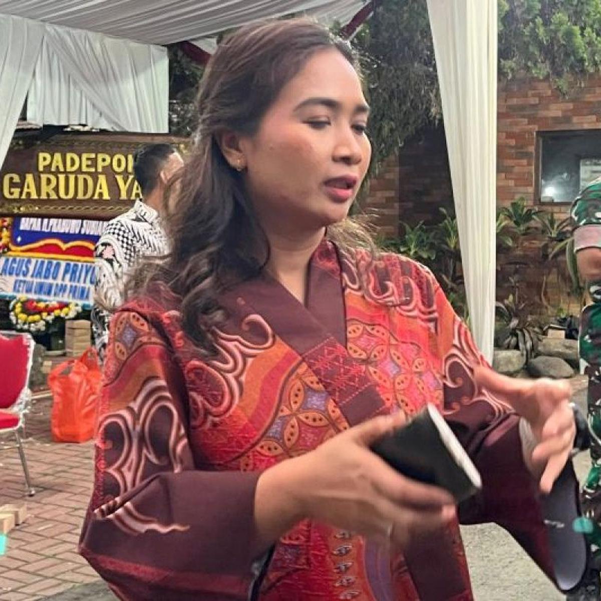 Sosok Presenter Cantik DIpanggil Prabowo
