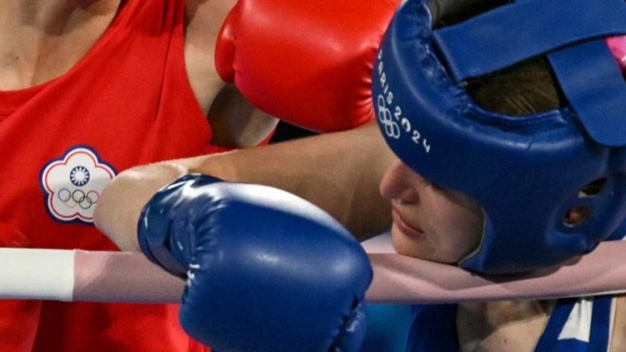 Pertandingan tersebut berlangsung pada Kamis, 8 Agustus 2024 dini hari WIB. Foto: AFP