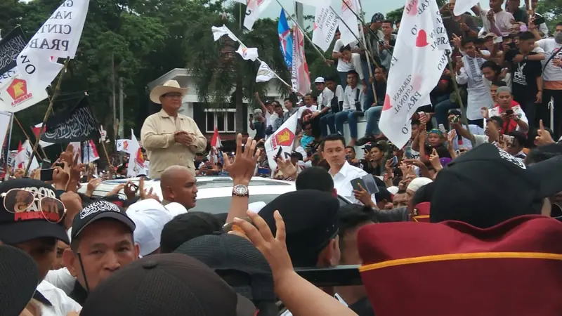 Prabowo Dapat Sumbangan Rp 5.000 Saat Kampanye di Palembang