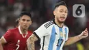 Argentina melakukan kesalahan sehingga Indonesia mendapat tendangan penjuru di menit ke-34. Marc Klok yang mengambil mengarahkan langsung bola ke gawang. Sayang sepakannya bisa dimentahkan bek Argentina. (Liputan6.com/Helmi Fithriansyah)