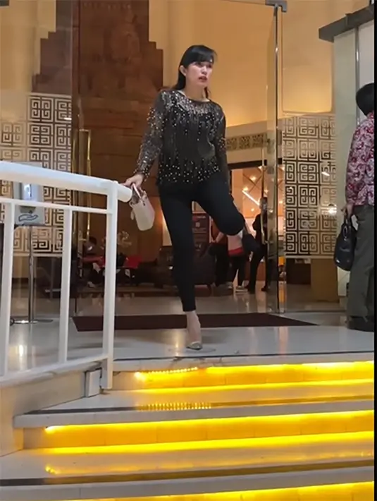 (Instagram/ussypratama)