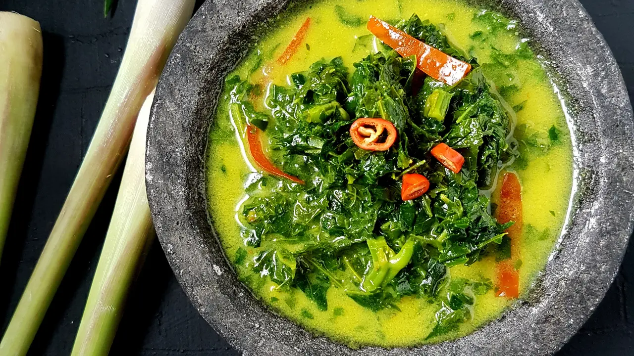 daun singkong