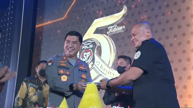 Sahabat Polisi Indonesia (SPI) juga memberi penghargaan SPI Award 2022 kepada sejumlah anggota kepolisian yang dinilai berkinerja paling baik (istimewa)