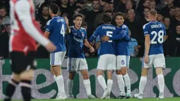 Como Banyak Belajar dari Kekalahan di De Kuip