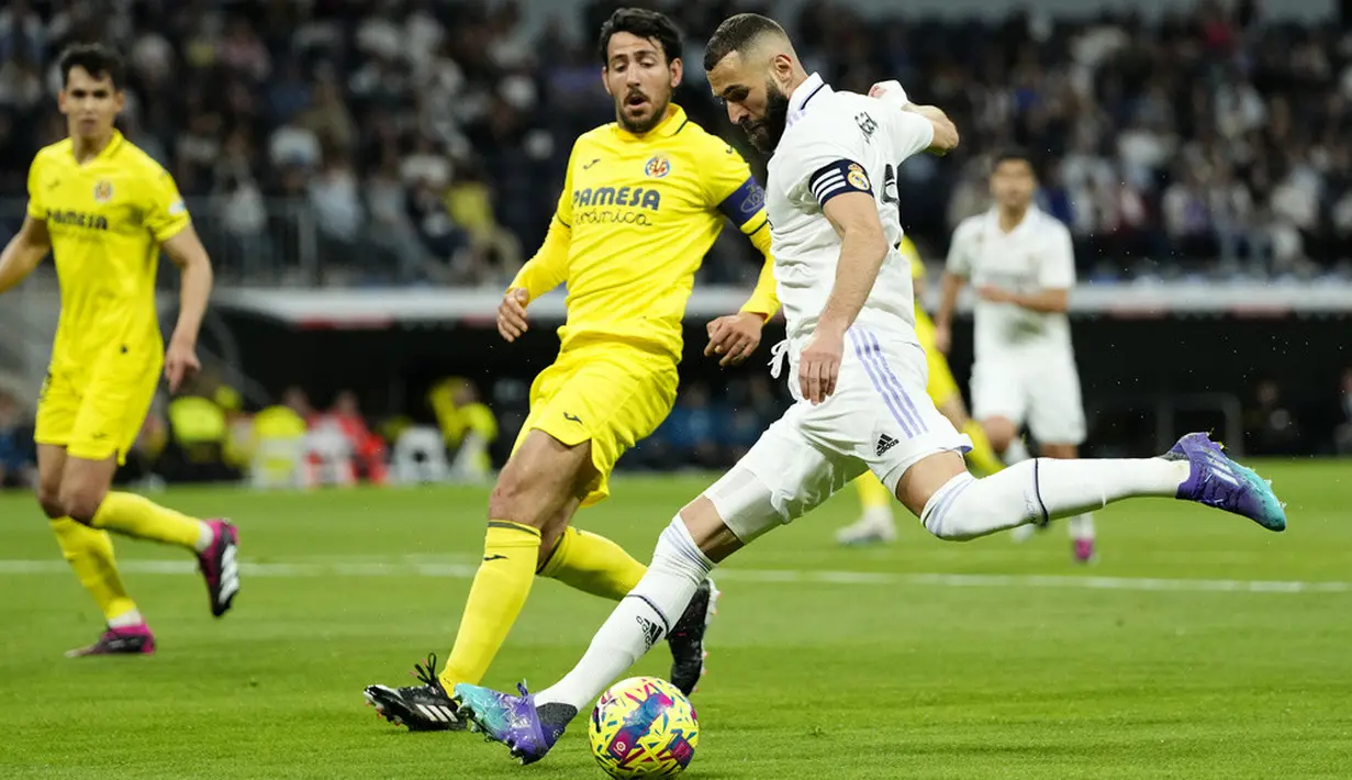 <p>Kekalahan ini membuat Madrid gagal mendekati Barcelona. Los Blancos kini masih terpaut 12 poin dari Barcelona yang belum main. (AP Photo/Jose Breton)</p>