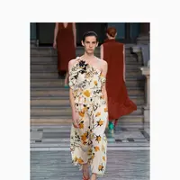 Victoria Beckam London Fashion Week/Instagram victoriabeckham