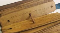 Sebuah manuskrip kuno berbahan lontar masih tersimpan apik di Kabupaten Blora, Jawa Tengah. Naskah kuno itu merupakan peninggalan bersejarah abad ke-16 dari putera Sultan Pajang Hadi Widjaja. (Liputan6.com/ Ahmad Adirin)