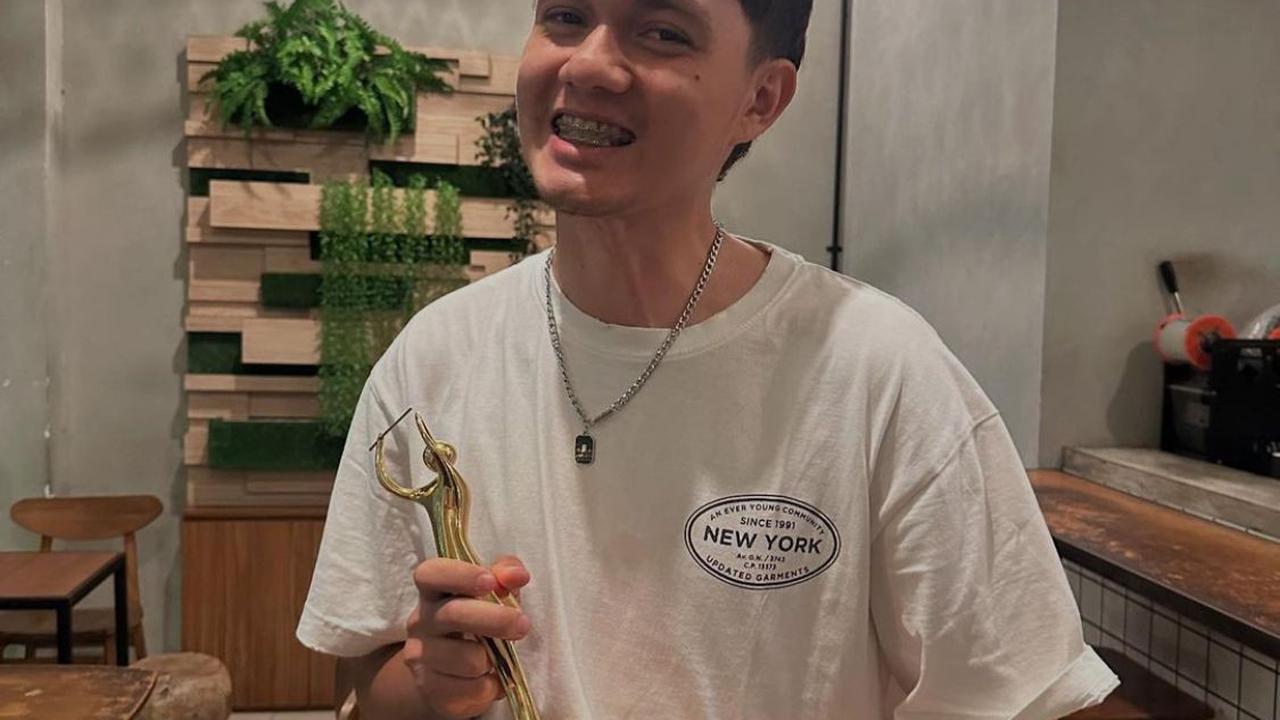 Nyoman Paul Menangi Penghargaan Pendatang Baru Terbaik di AMI Awards 2024, Sampaikan Kata Motivasi