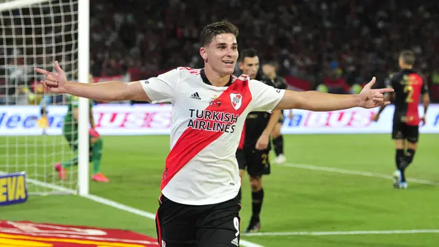 Julian Alvarez - River Plate