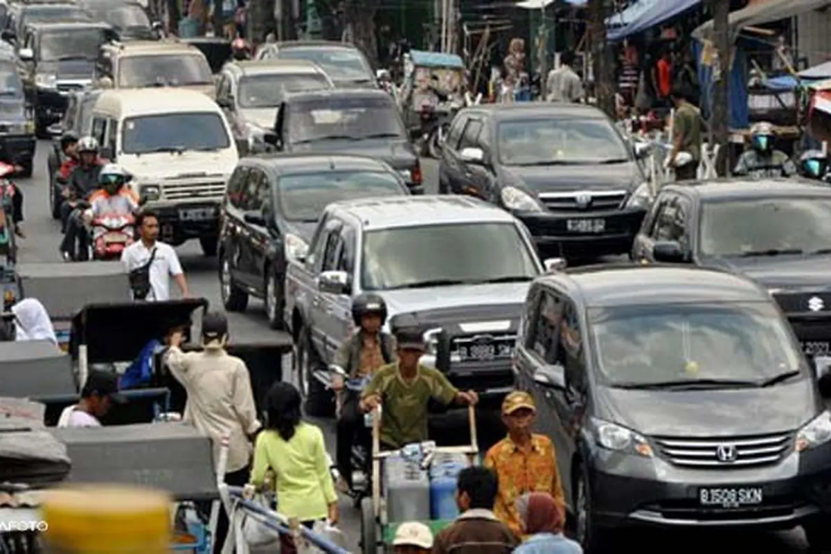 macet-mudik-130715b.jpg