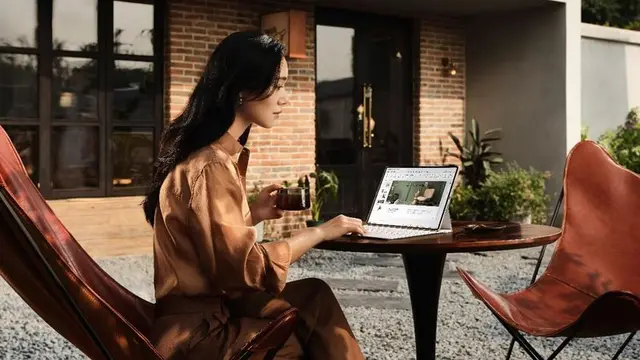 Huawei MatePad Pro 12.2 Inci yang dirilis tahun ini untuk mendukung produktivitas pengguna melalui deretan fiturnya. (Foto: Huawei).