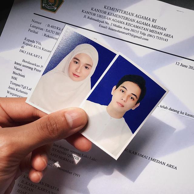 Segera Menikah, Ini 6 Momen Manis Arsyadan Kakak Dinda Hauw dan Kekasih