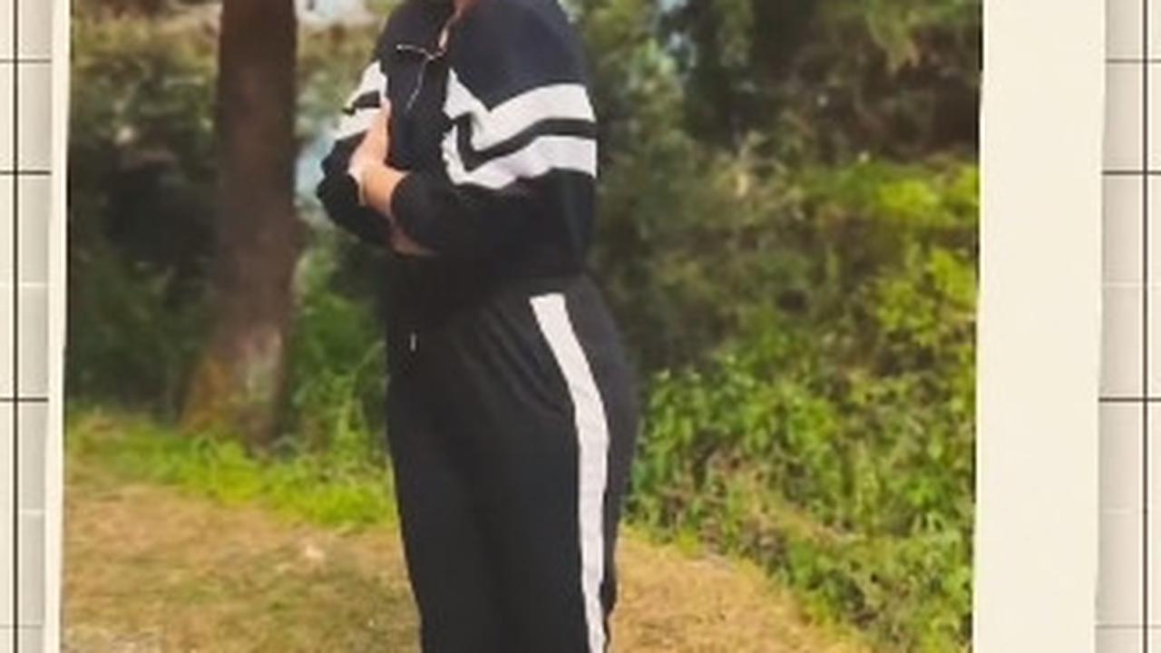 Pakai Baju Olahraga dan Topi