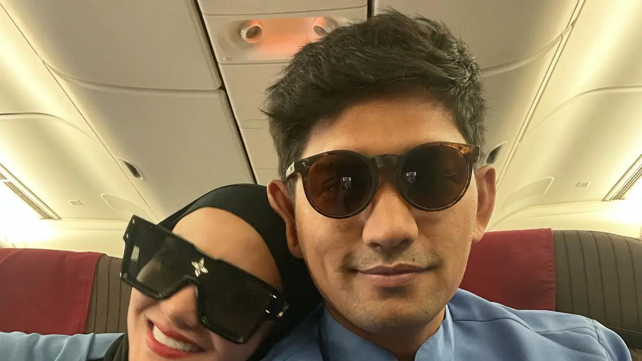 Tampil Berhijab, Ini 7 Momen Ririn Ekawati Jalani Umrah Bersama Ibnu Jamil