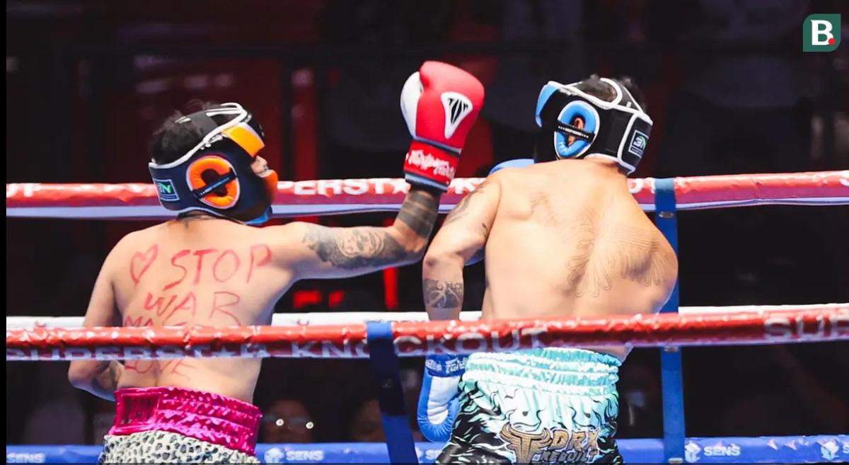 Potret Onadio Leonardo Tanding Tinju Lawan Bobby Saputra, Kalah TKO di Ronde Ketiga