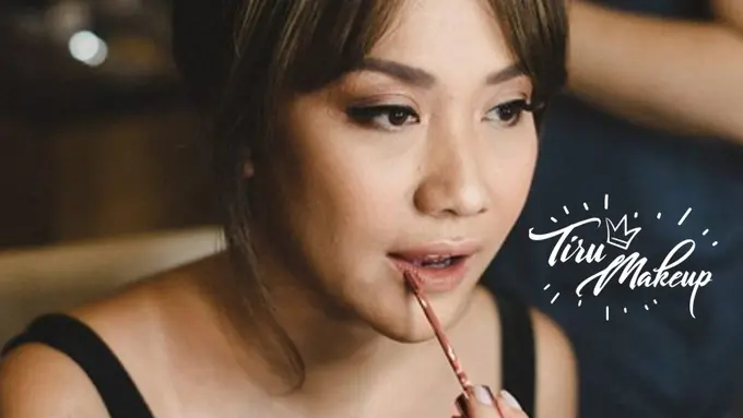 Tiru Makeup: Lipstik Ombre ala Bunga Citra Lestari, Super Seksi