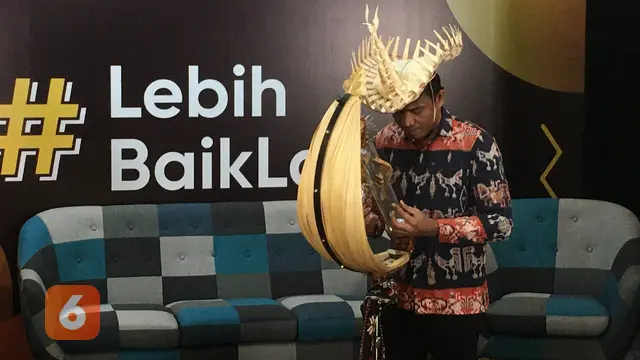 Pemain Sasando asal NTT dan kreator SnackVideo, Natalino Mella