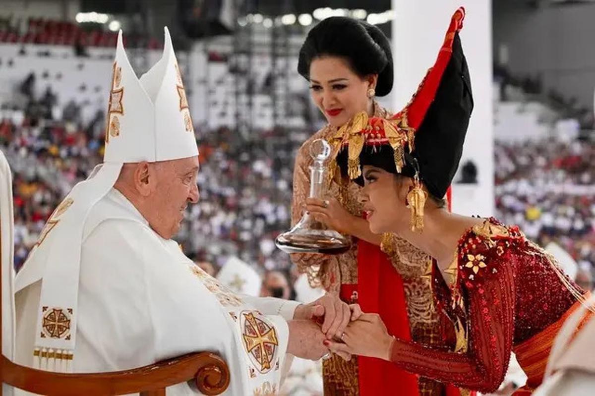 Paus Fransiskus Meninggal Dunia, 6 Selebriti Indonesia Kenang Momen Bersama Sang Pemimpin Gereja Katolik