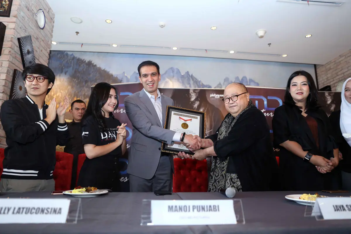 [Bintang] Film Danur Rekor MURI